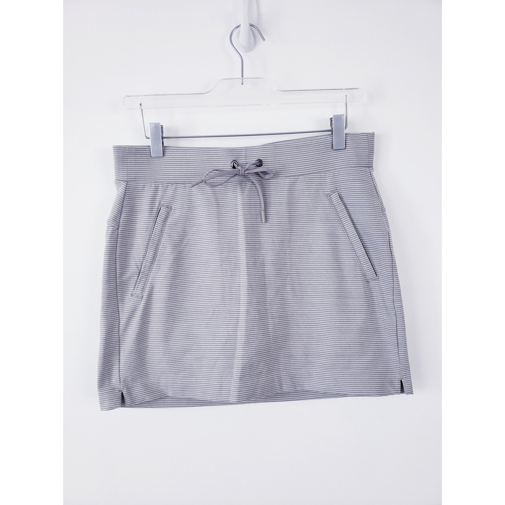 Athleta Midtown Metro Skort Gray Striped Drawstring Activewear Womens Size XS